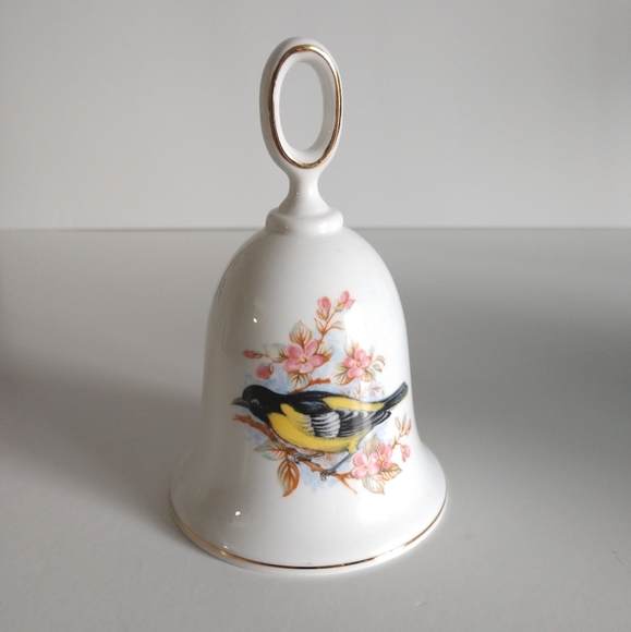 Queen's 🇬🇧 Made in England Decorative Bell 4.5" - Picture 3 of 13